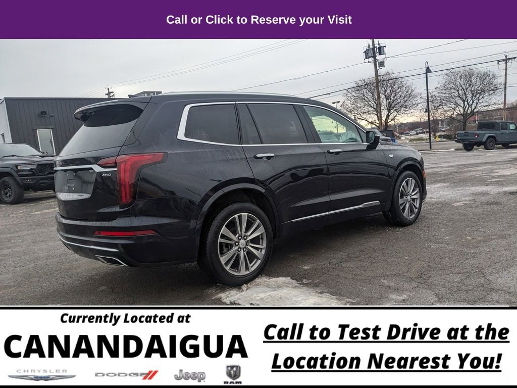 Used 2022 Cadillac XT6 Premium Luxury w/ Technology Package image 13