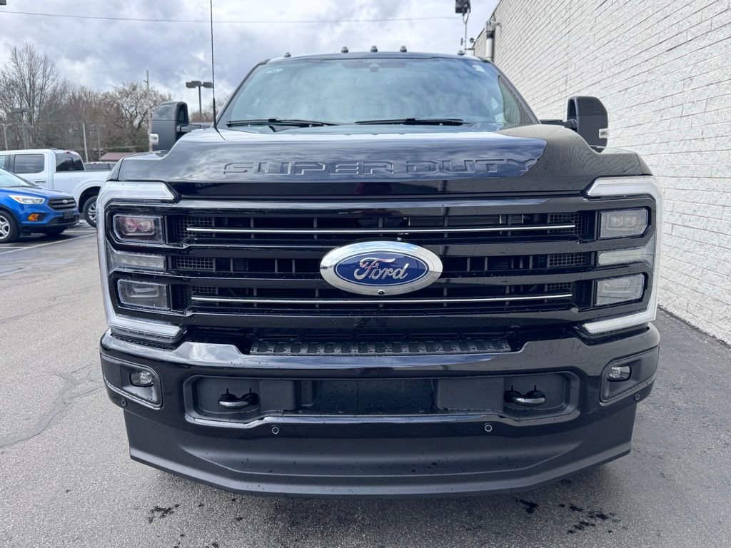 New 2026 Ford F350 Platinum AWD/4WD image 3