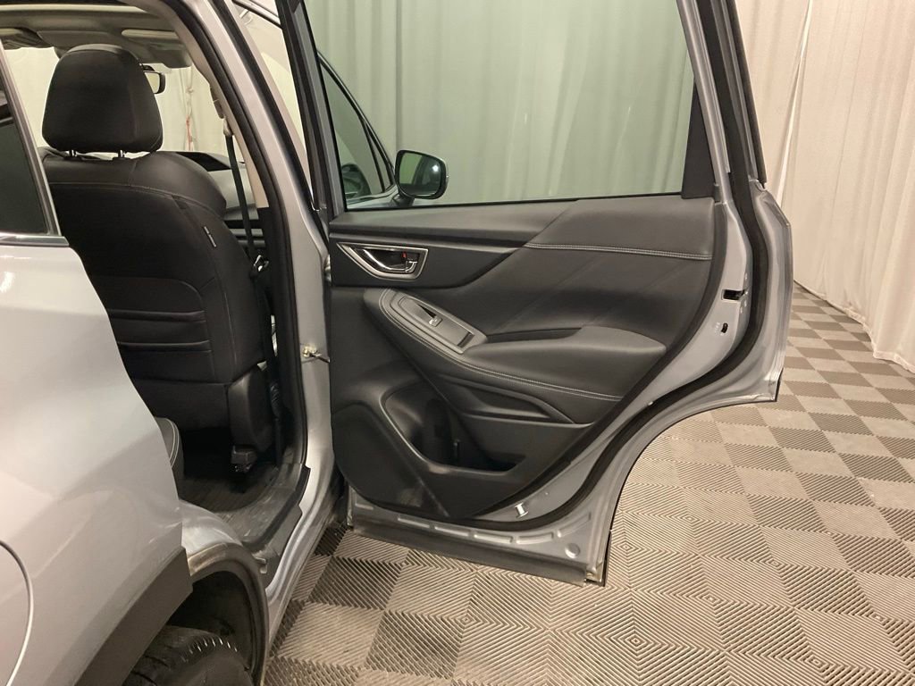 Used 2021 Subaru Forester Touring w/ Popular Package #2 image 31