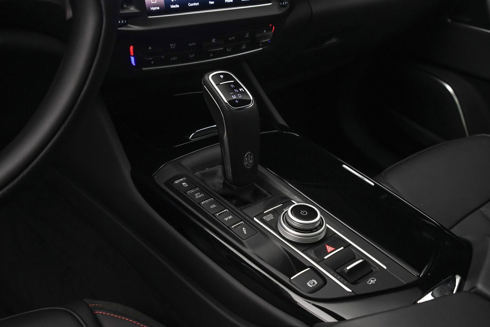 New 2024 Maserati Levante GT Ultima image 37