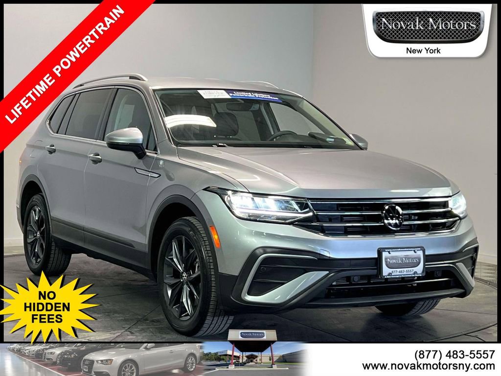 Used 2023 Volkswagen Tiguan SE image 1