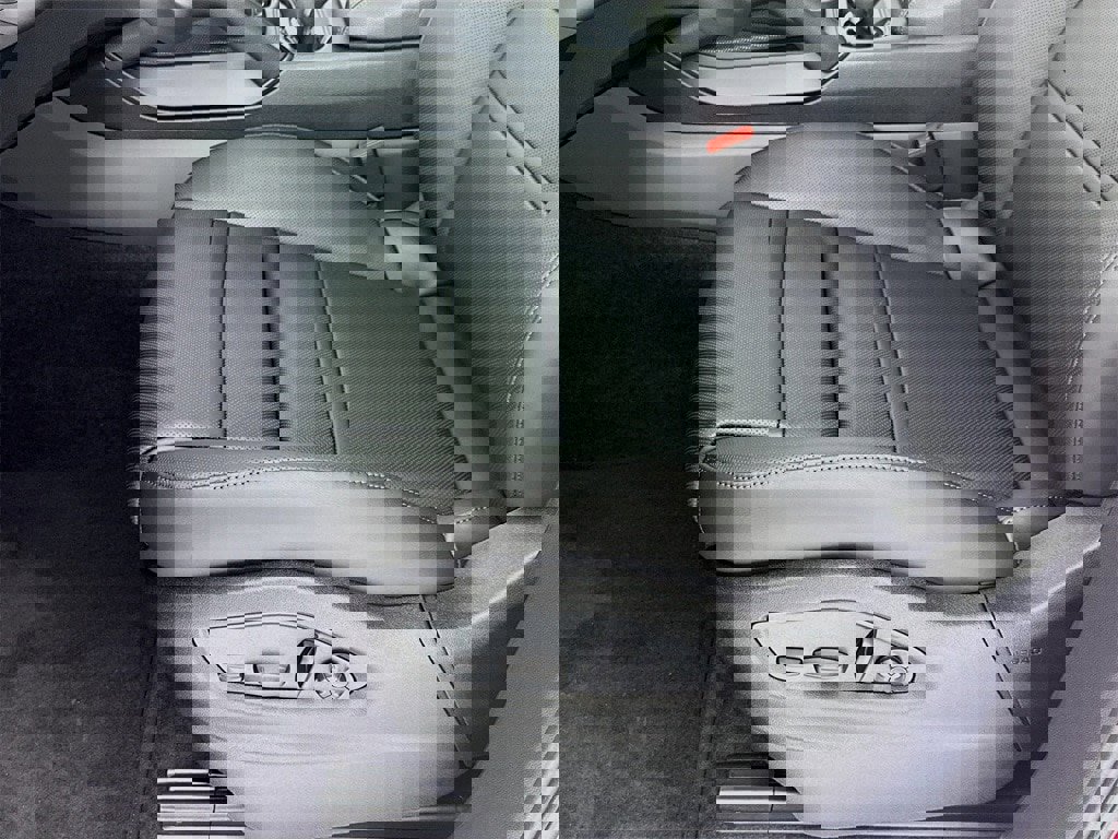 New 2026 Porsche Cayenne E-Hybrid Coupe image 13