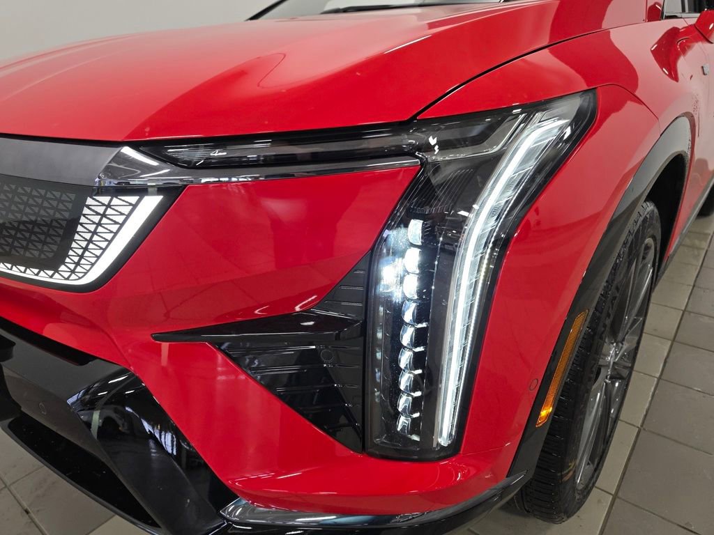 Used 2026 Cadillac Optiq Sport 2 w/ LPO, Floor Liner Package image 10