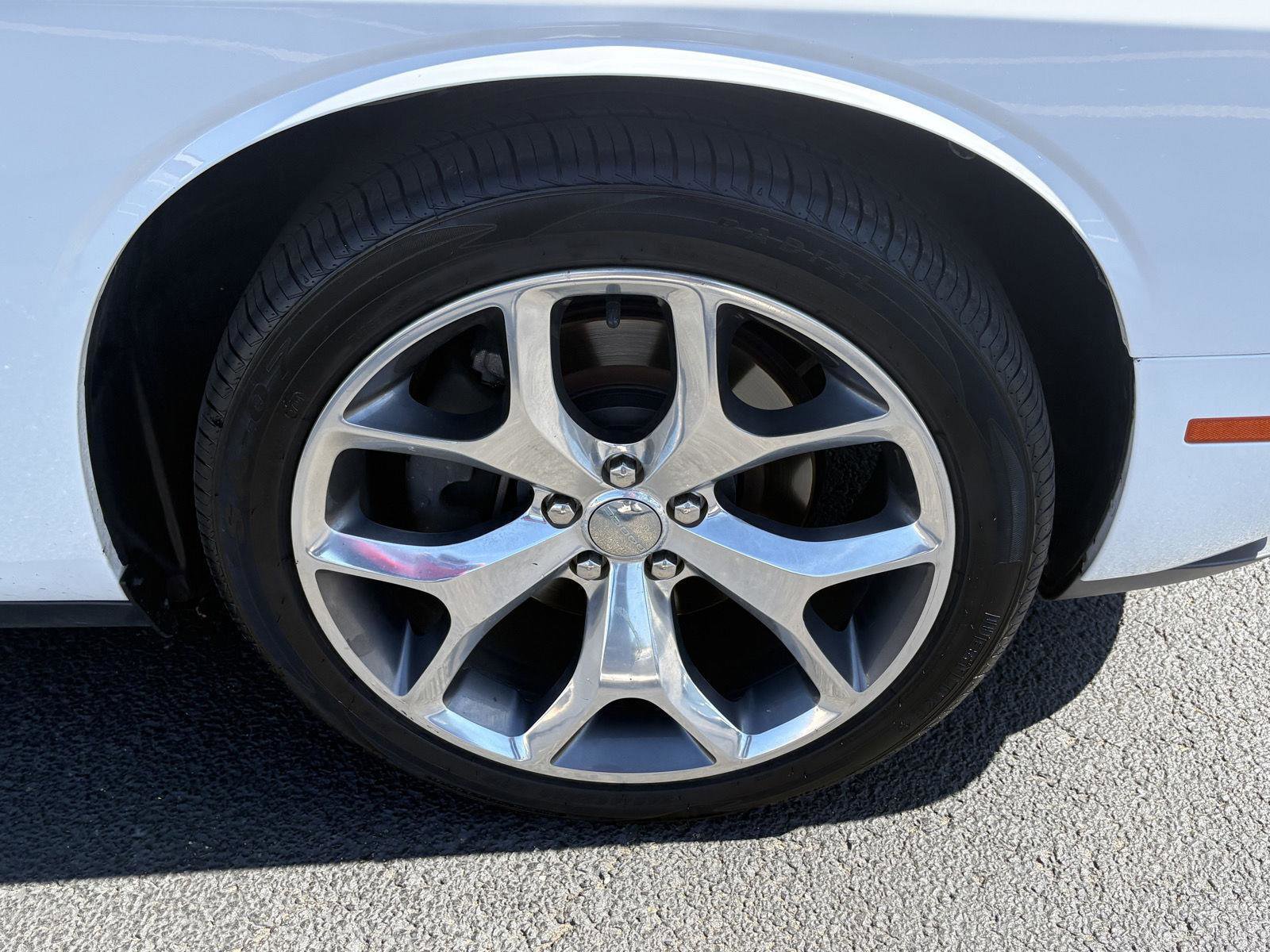 Used 2015 Dodge Challenger R/T Plus RWD image 21