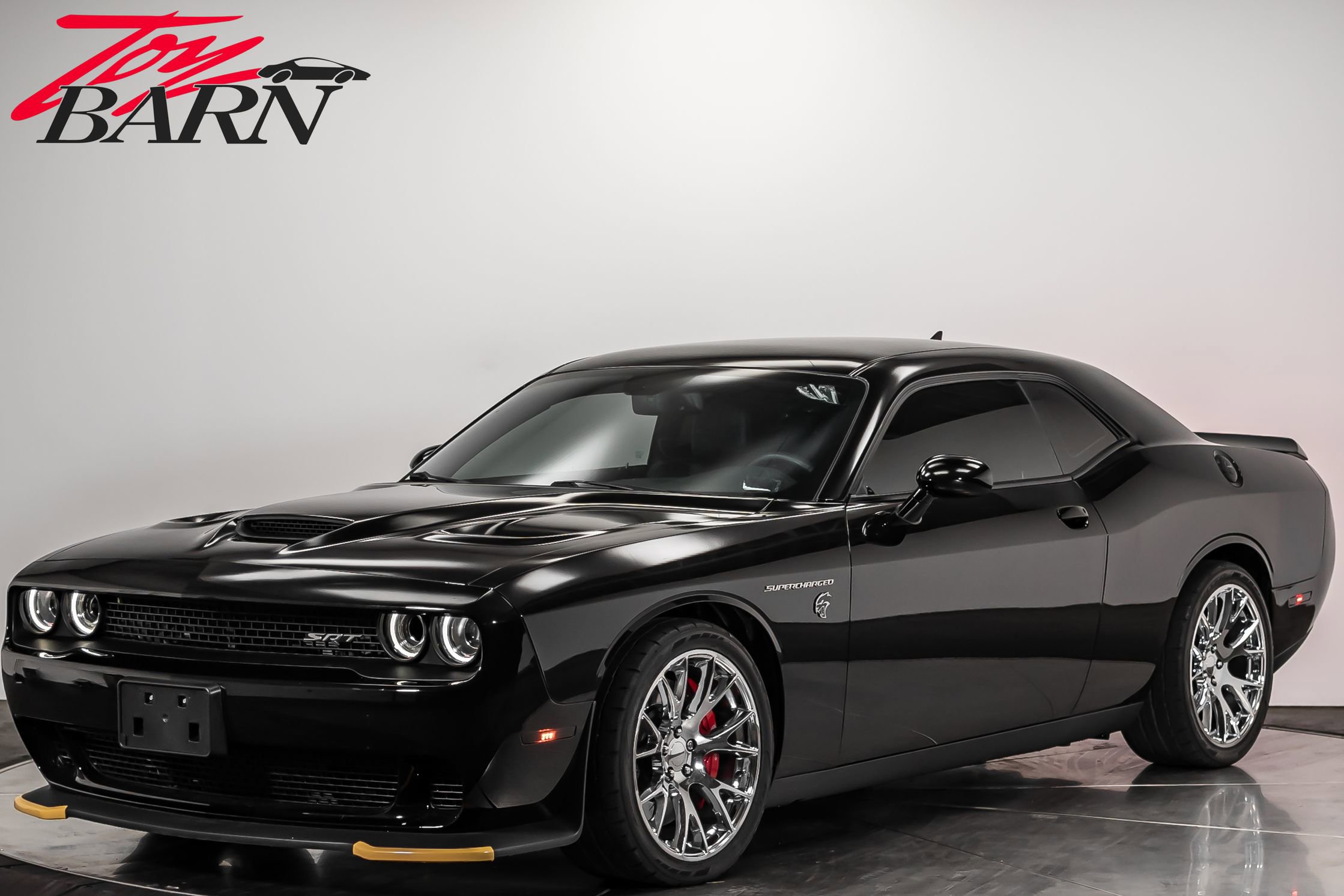 Used 2016 Dodge Challenger SRT Hellcat