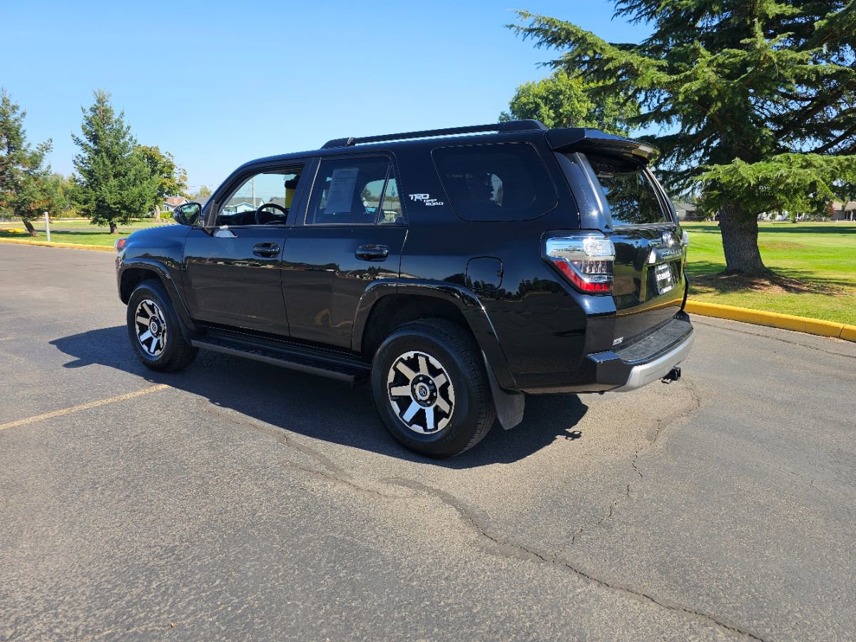Used 2024 Toyota 4Runner TRD Off-Road Premium image 20
