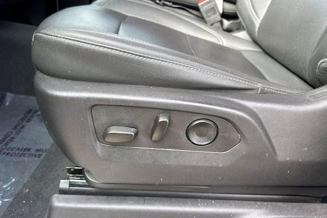 Used 2024 GMC Sierra 1500 SLT image 13