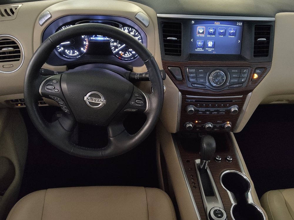 Used 2019 Nissan Pathfinder Platinum image 22
