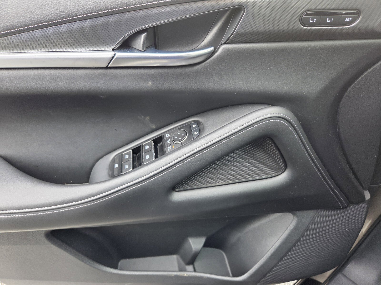 Used 2023 INFINITI QX60 Luxe AWD/4WD image 31
