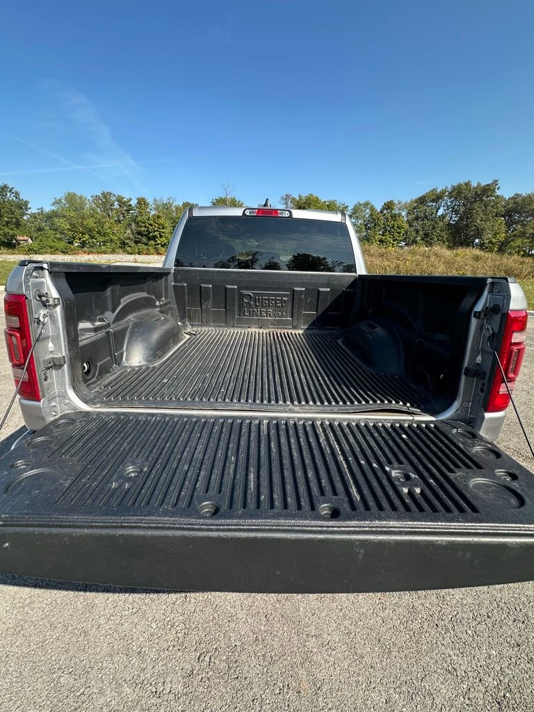 Used 2024 RAM 1500 Laramie image 13