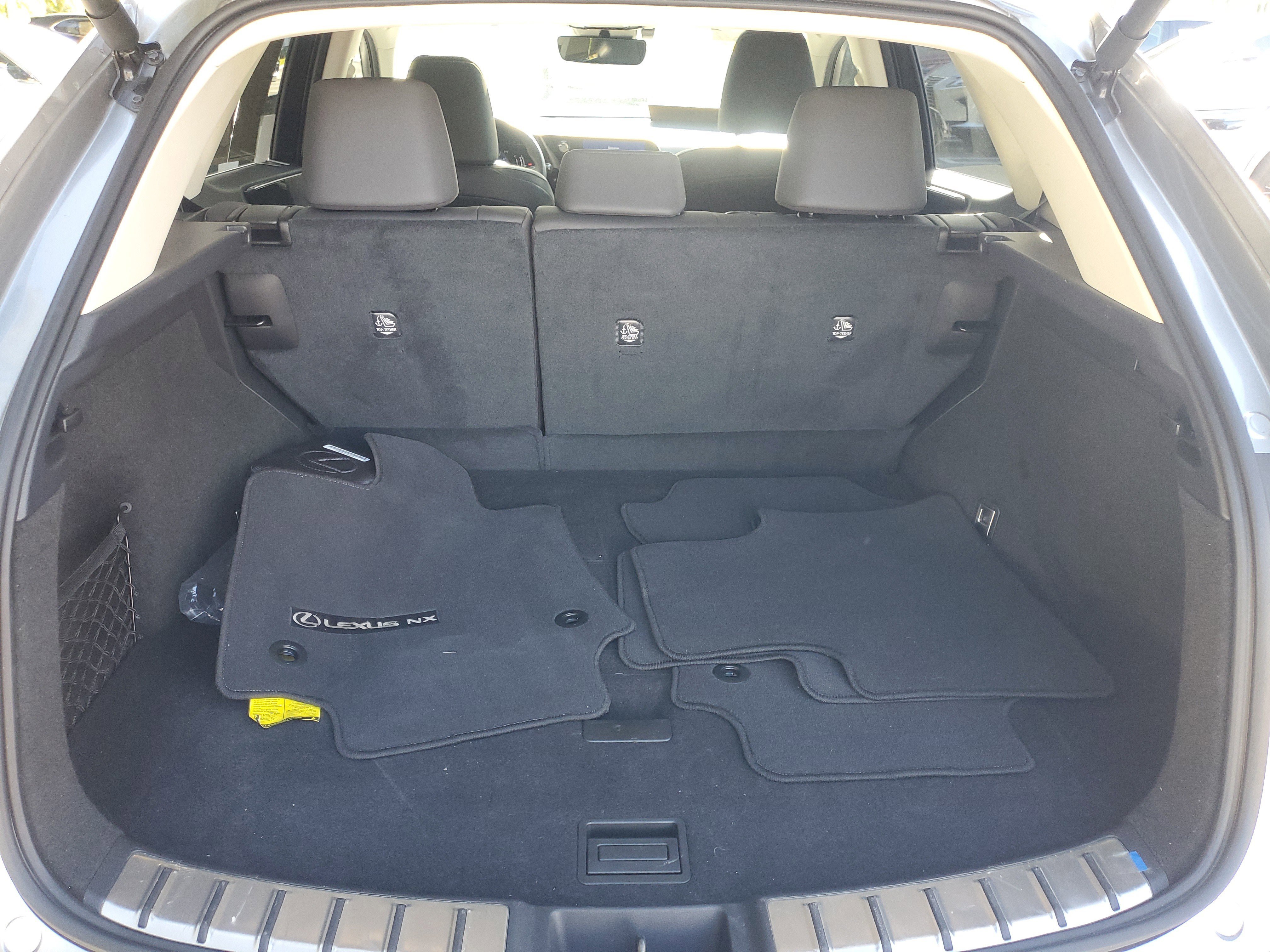 Certified 2022 Lexus NX 250 FWD image 8