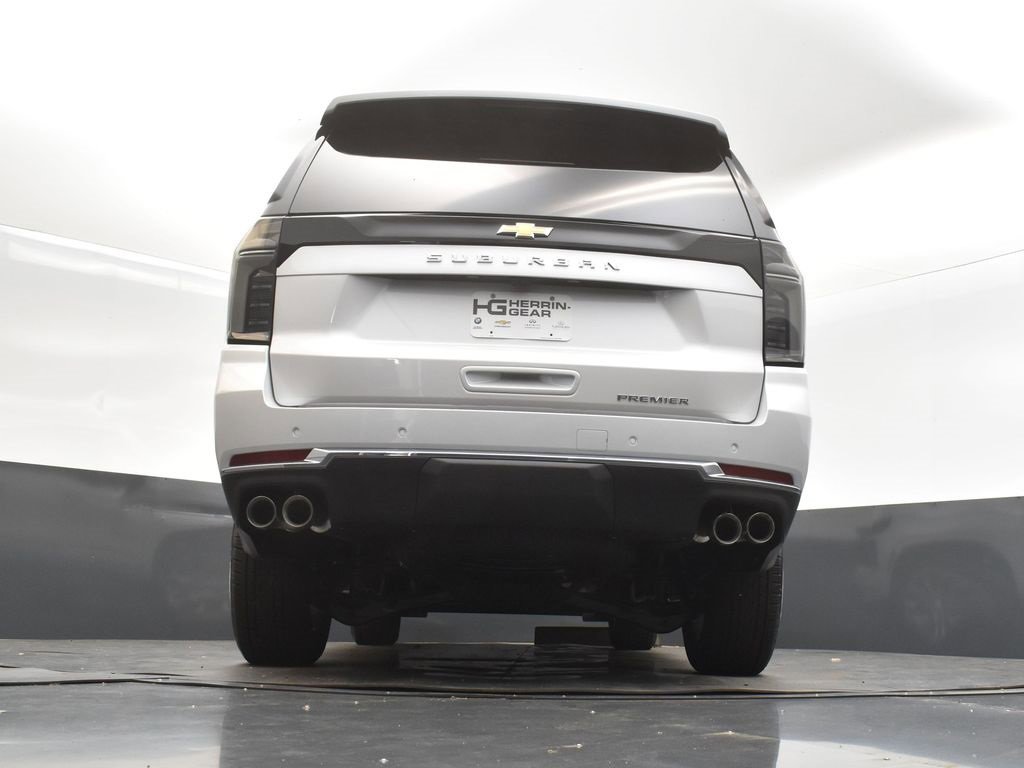 New 2025 Chevrolet Suburban Premier image 42