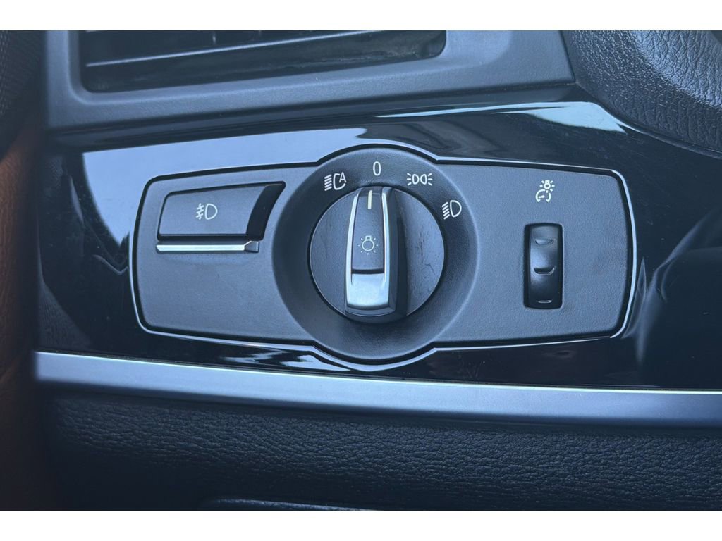 Used 2016 BMW X3 xDrive28i image 32