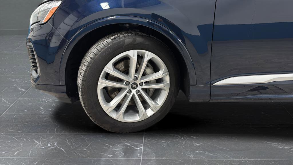 Used 2025 Audi Q7 3.0T Premium Plus w/ Premium Plus Package image 36