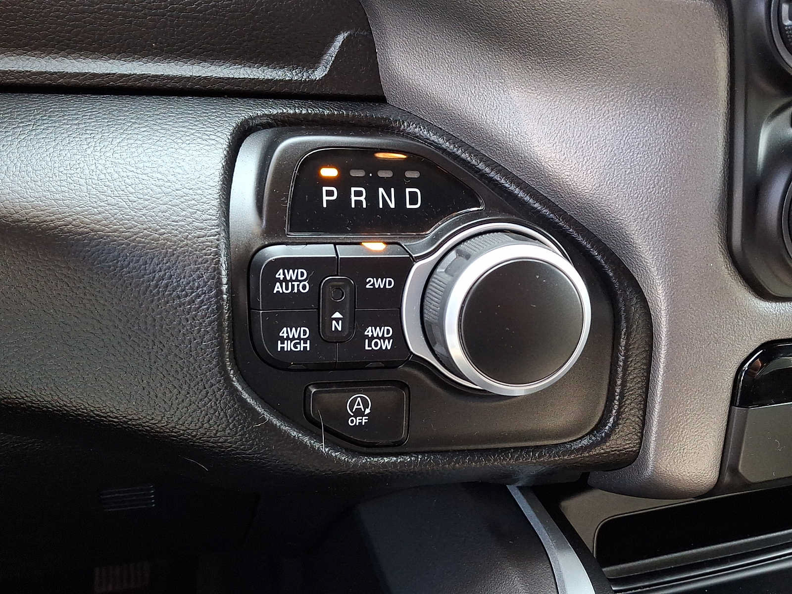 Used 2022 RAM 1500 Big Horn AWD/4WD image 15