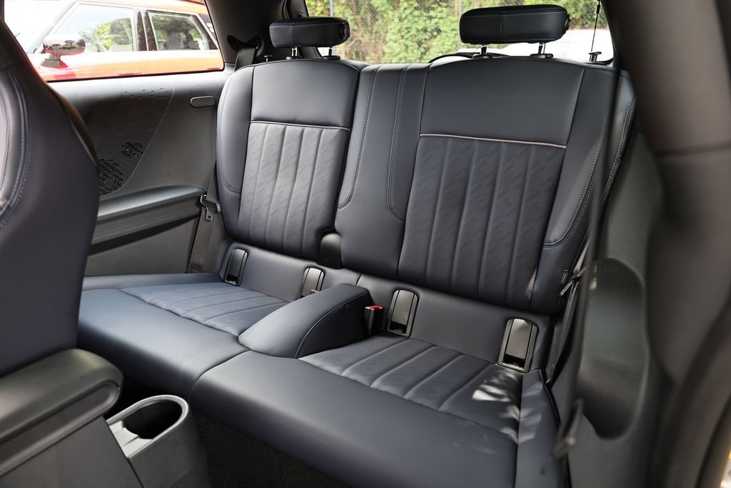 Used 2025 MINI Cooper S FWD image 27