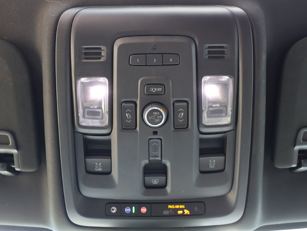 Certified 2024 GMC Yukon XL Denali AWD/4WD image 33