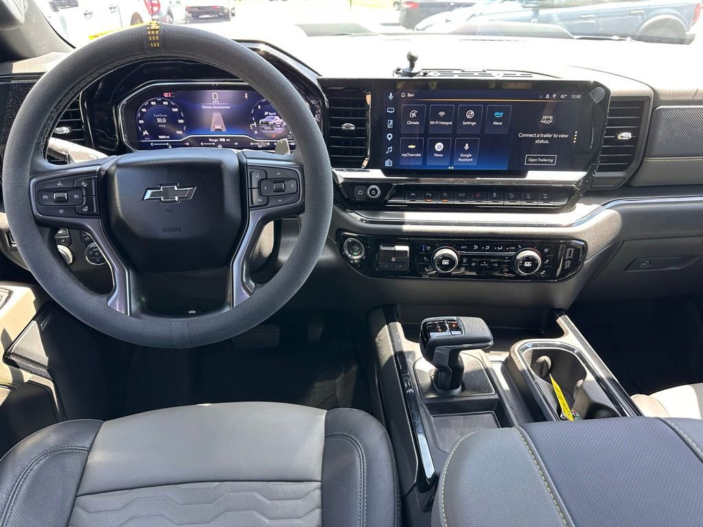 Used 2025 Chevrolet Silverado 1500 ZR2 w/ Technology Package AWD/4WD image 4