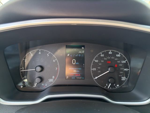 Used 2024 Toyota Corolla SE w/ SE Package image 22