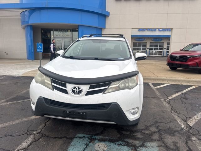 Used 2015 Toyota RAV4 XLE image 3