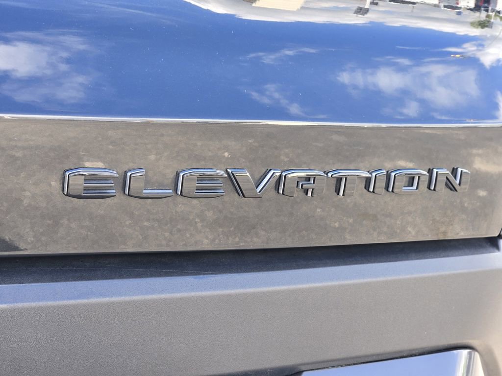 Used 2025 GMC Terrain Elevation FWD image 11