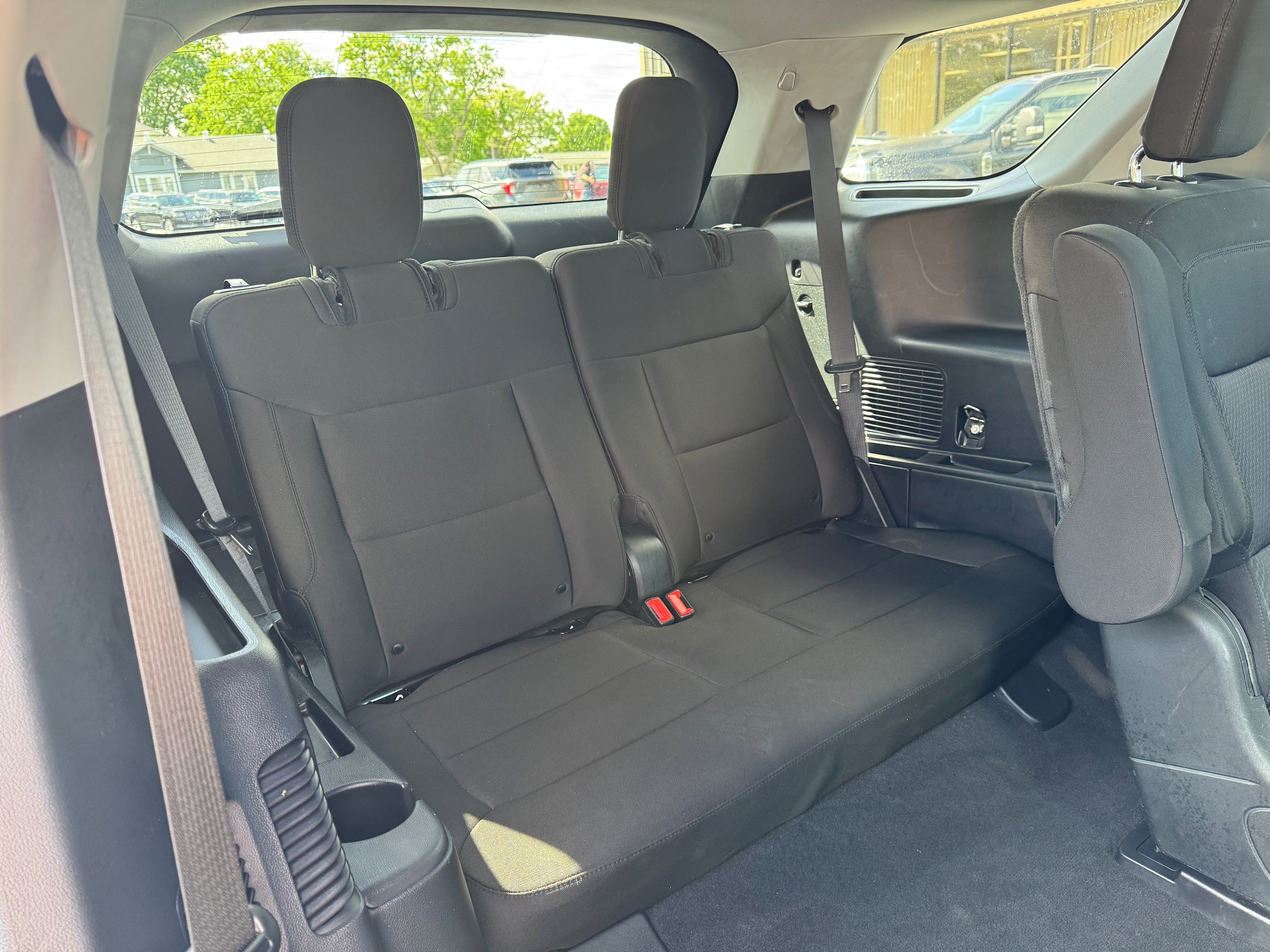 Used 2022 Ford Explorer XLT RWD image 17