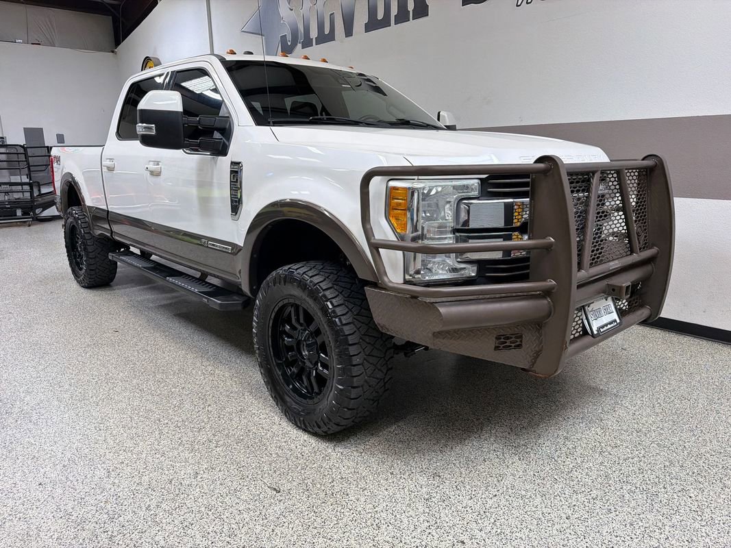 Used 2017 Ford F250 King Ranch w/ FX4 Off-Road Package AWD/4WD image 31