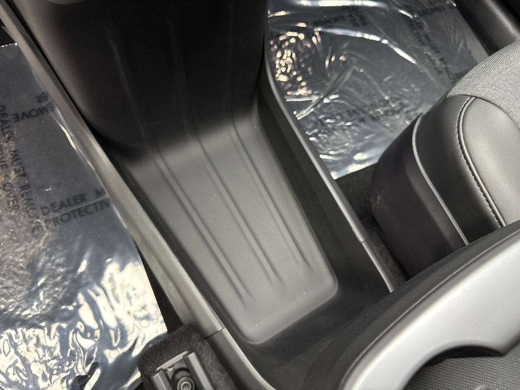 Used 2026 Tesla Model Y 2WD image 69
