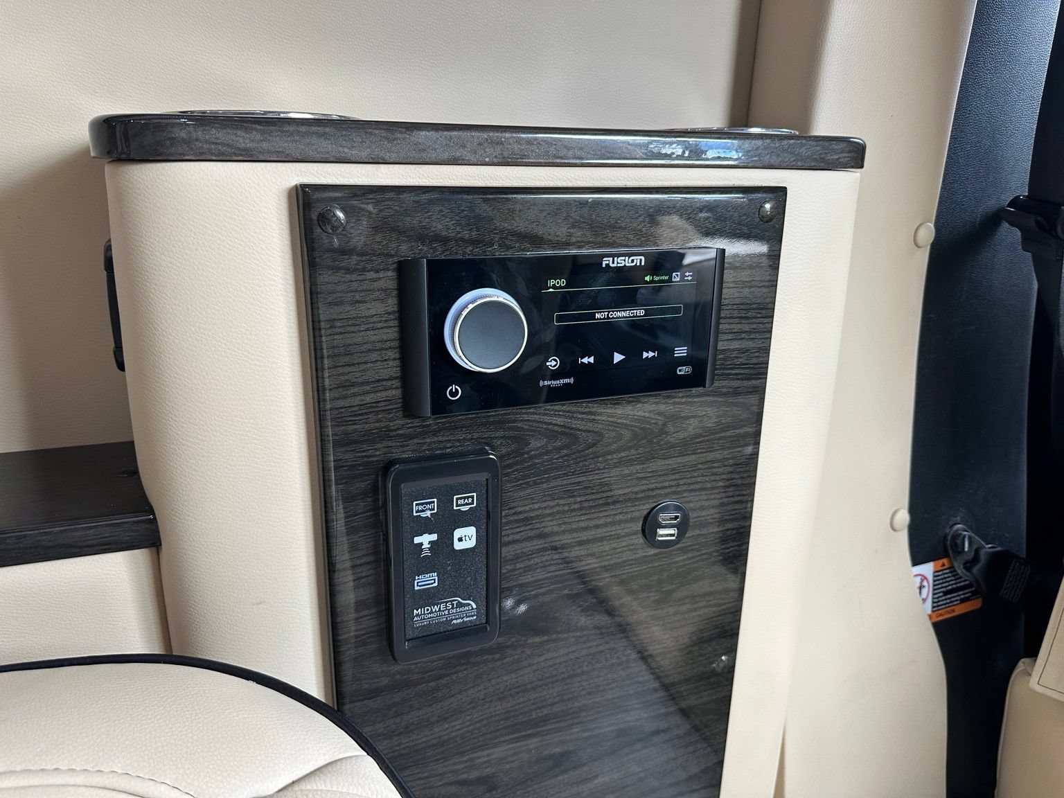 Used 2022 Mercedes-Benz Sprinter 3500 w/ Parking Package image 26