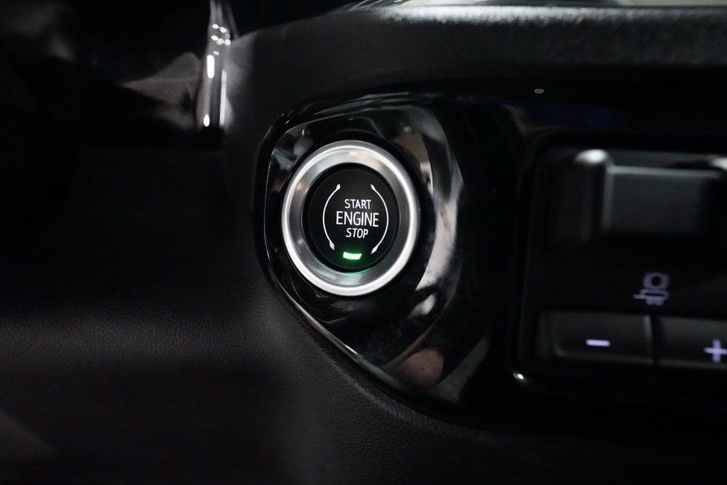 Certified 2024 Chevrolet Silverado 2500 LTZ image 29