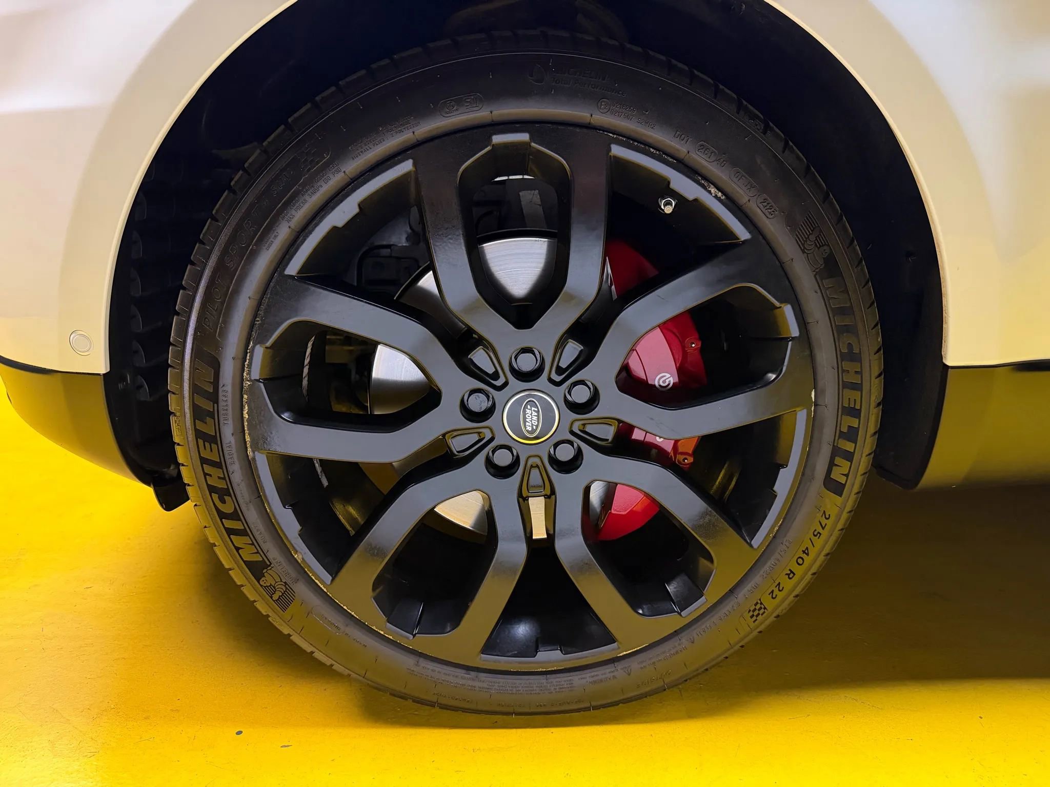 Used 2014 Land Rover Range Rover Sport Supercharged image 11