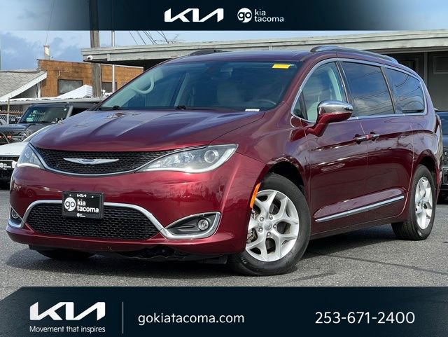 Used 2020 Chrysler Pacifica Limited image 1