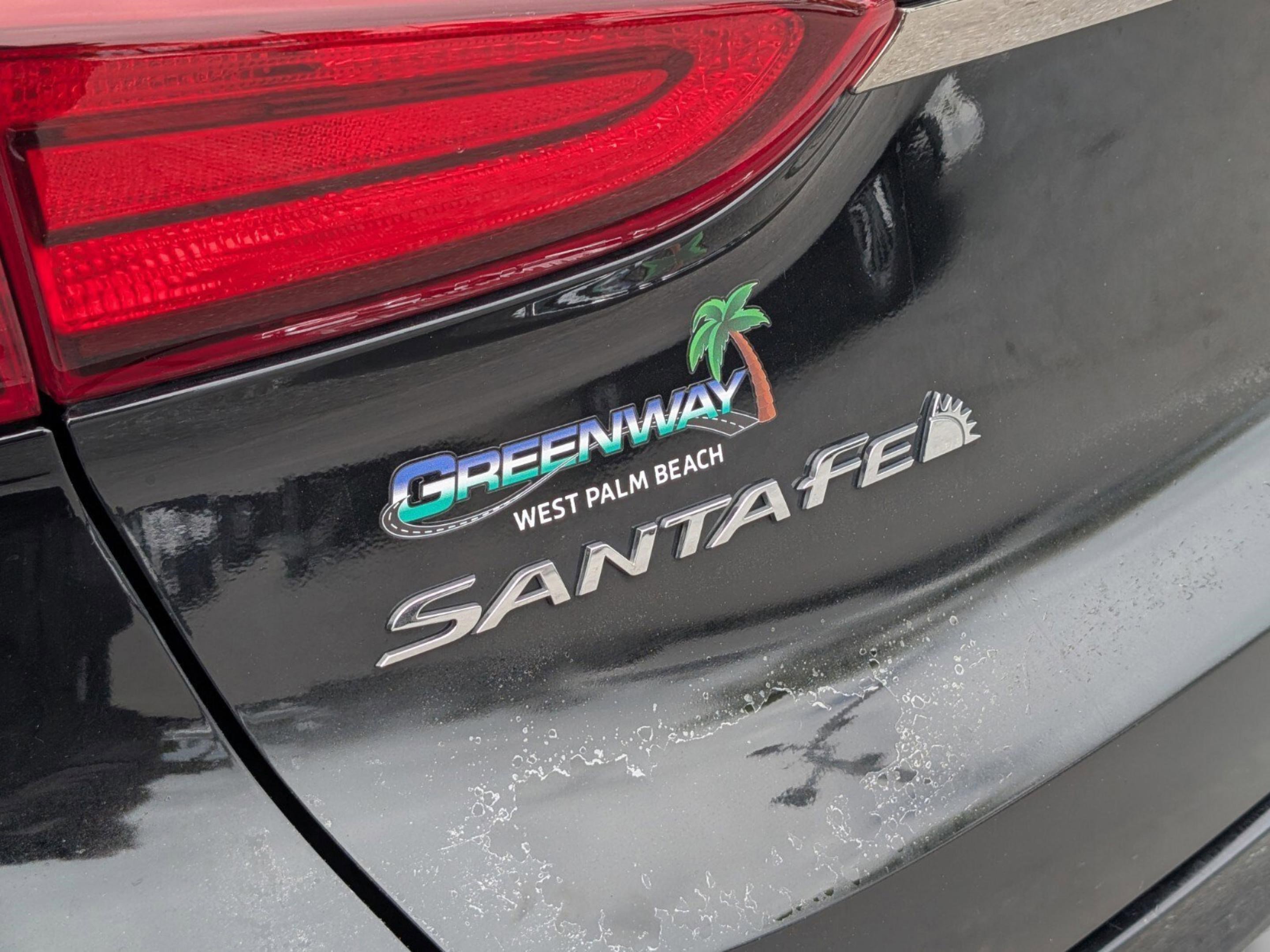 Used 2019 Hyundai Santa Fe SEL FWD image 34