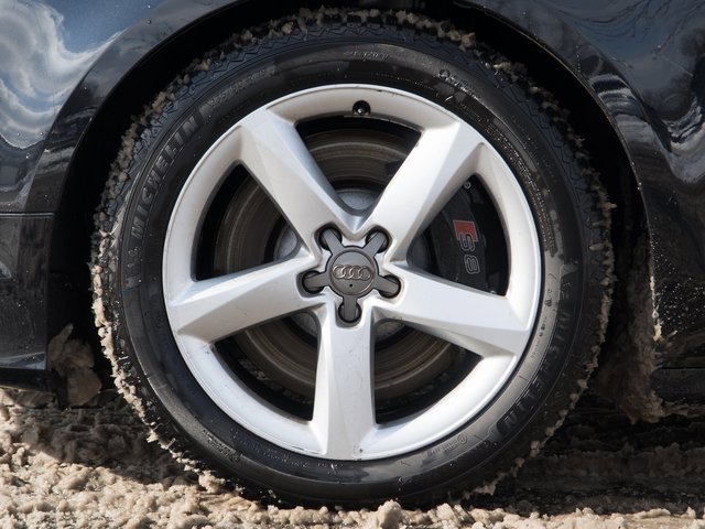 Used 2014 Audi S8 image 12