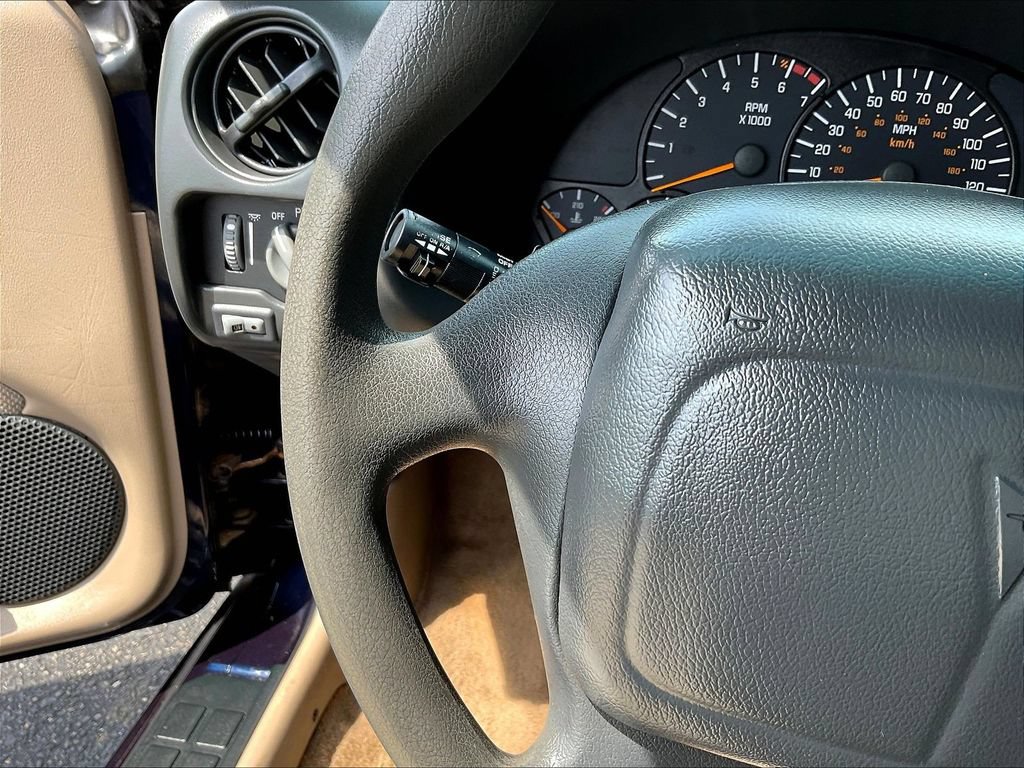 Used 1999 Pontiac Firebird Coupe RWD image 10