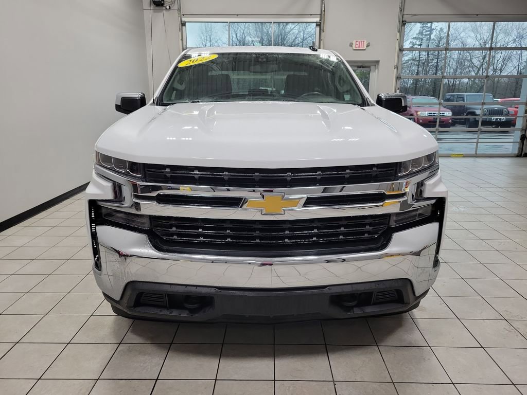 Used 2022 Chevrolet Silverado 1500 LT AWD/4WD image 8