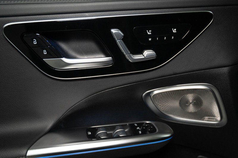 Certified 2023 Mercedes-Benz C 300 Sedan image 23