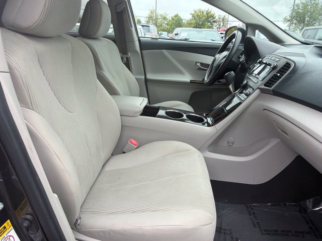 Used 2010 Toyota Venza AWD w/ Convenience Pkg image 30