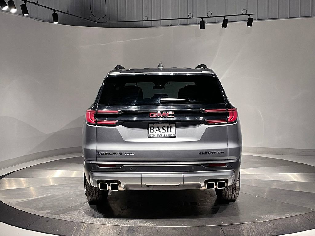 Used 2025 GMC Acadia Elevation image 12