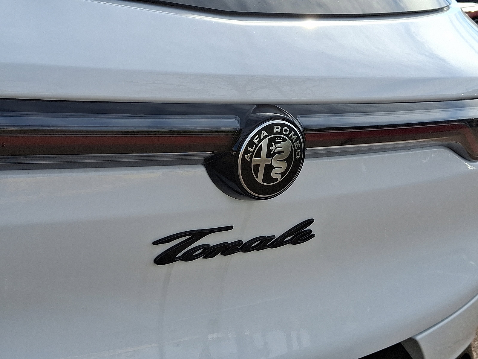 New 2026 Alfa Romeo Tonale Veloce w/ Quick Order Package 23H Volce image 19