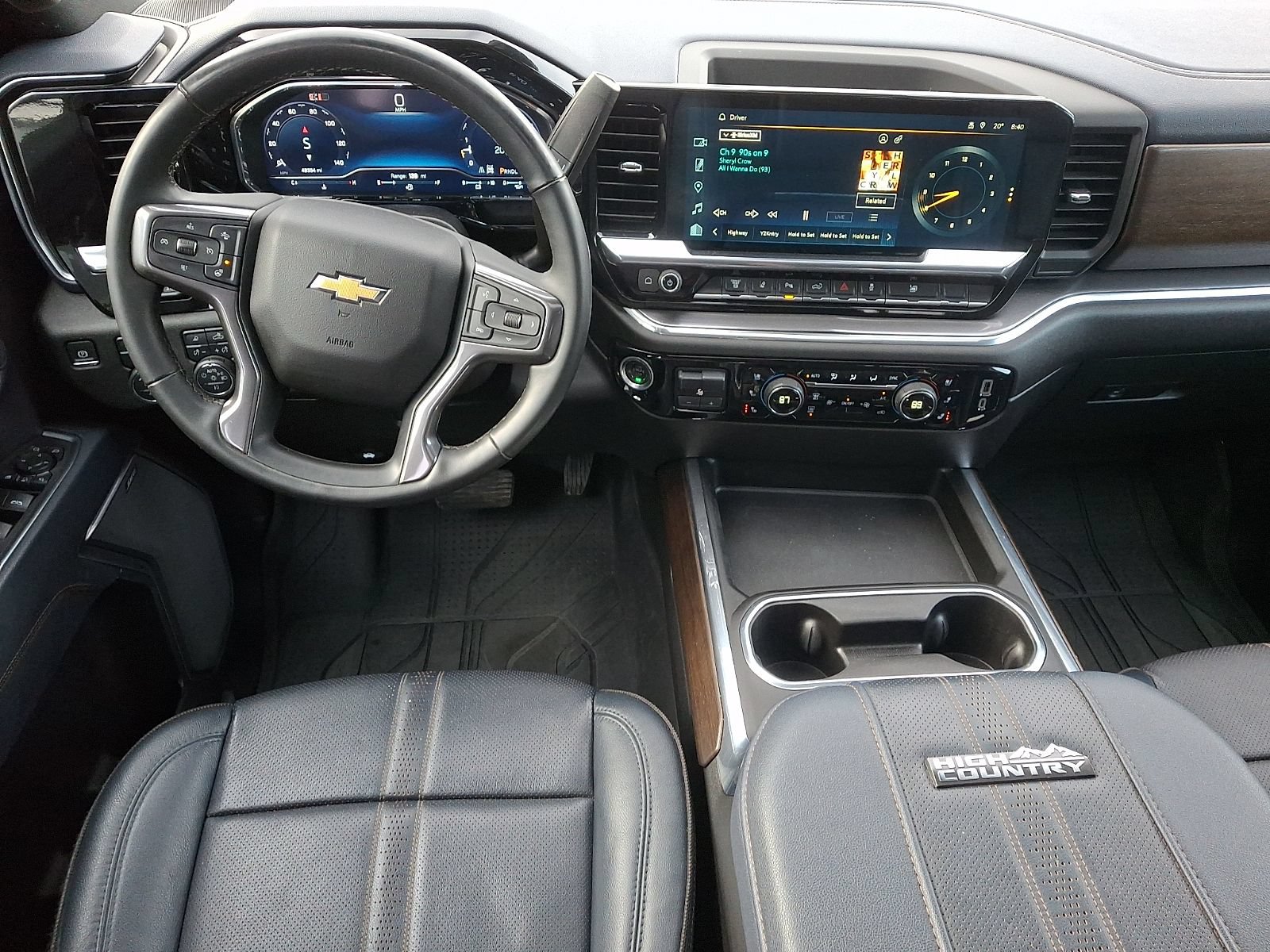 Certified 2025 Chevrolet Silverado 3500 High Country w/ High Country Premium Package AWD/4WD image 11