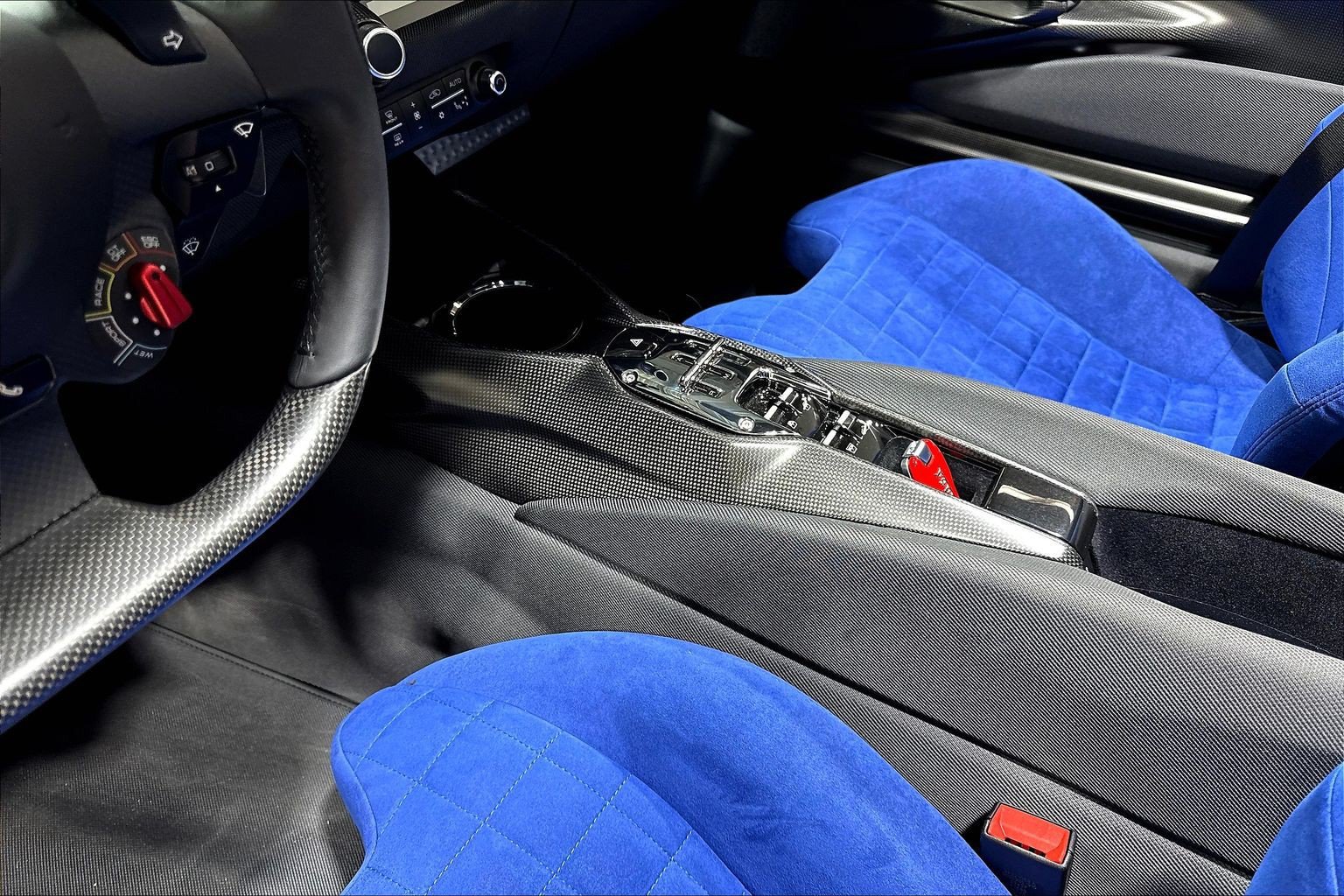Used 2023 Ferrari 812 Competizione A RWD image 16