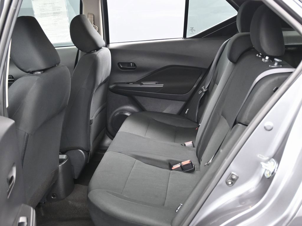 Used 2025 Nissan Kicks Play S image 29
