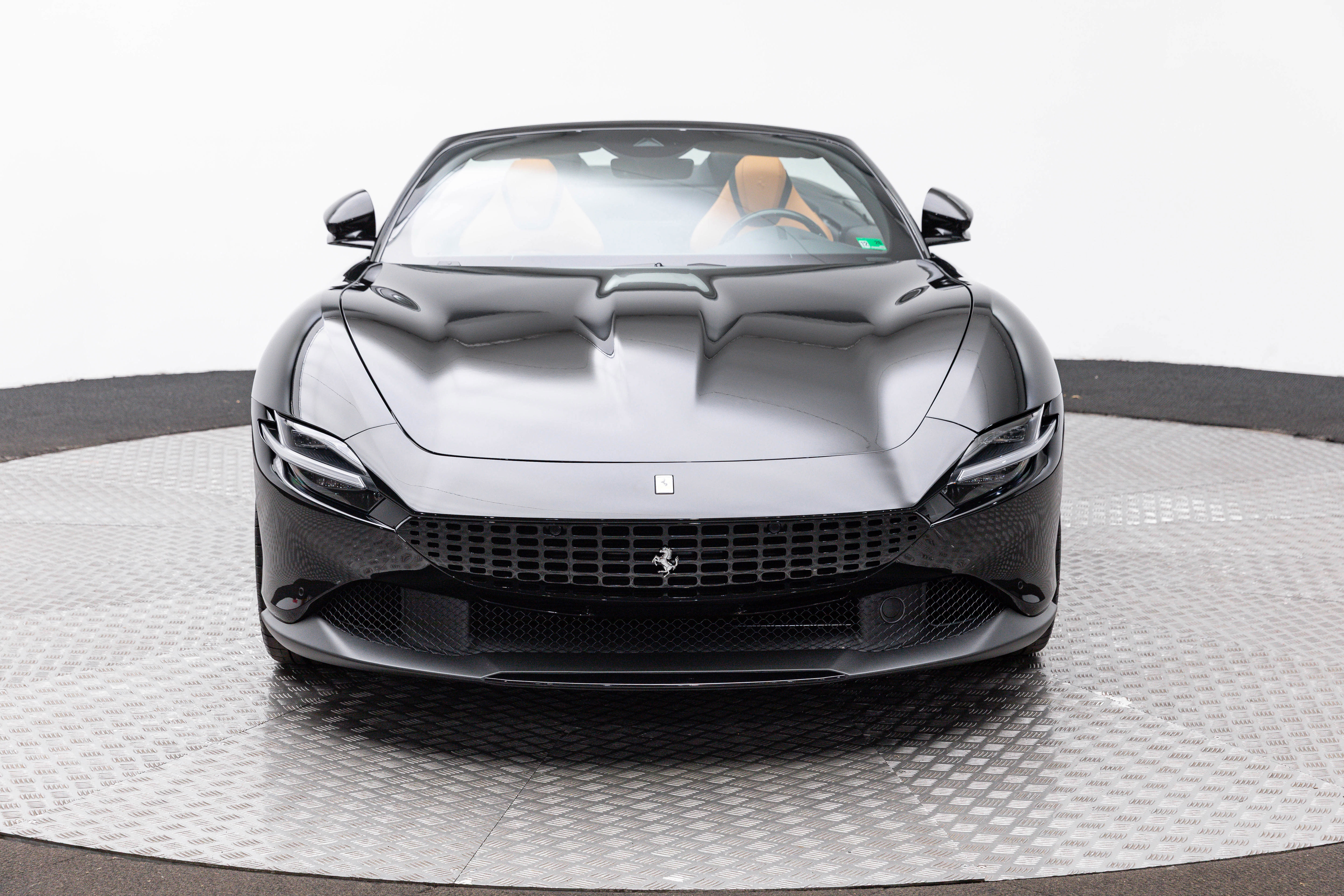Certified 2026 Ferrari Roma Spider image 10