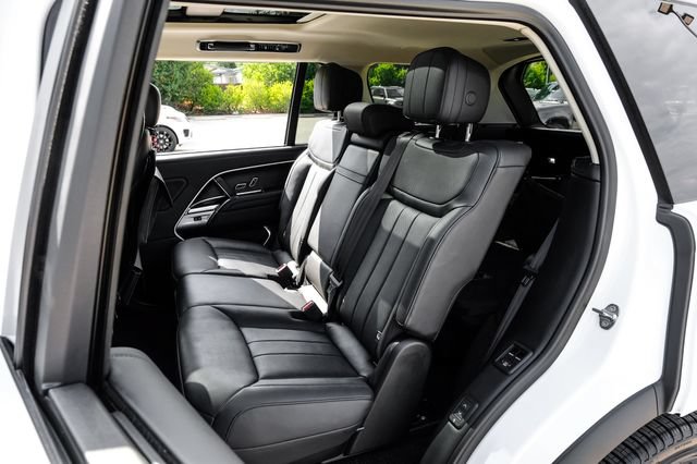 Used 2024 Land Rover Range Rover Long Wheelbase SE AWD/4WD image 43