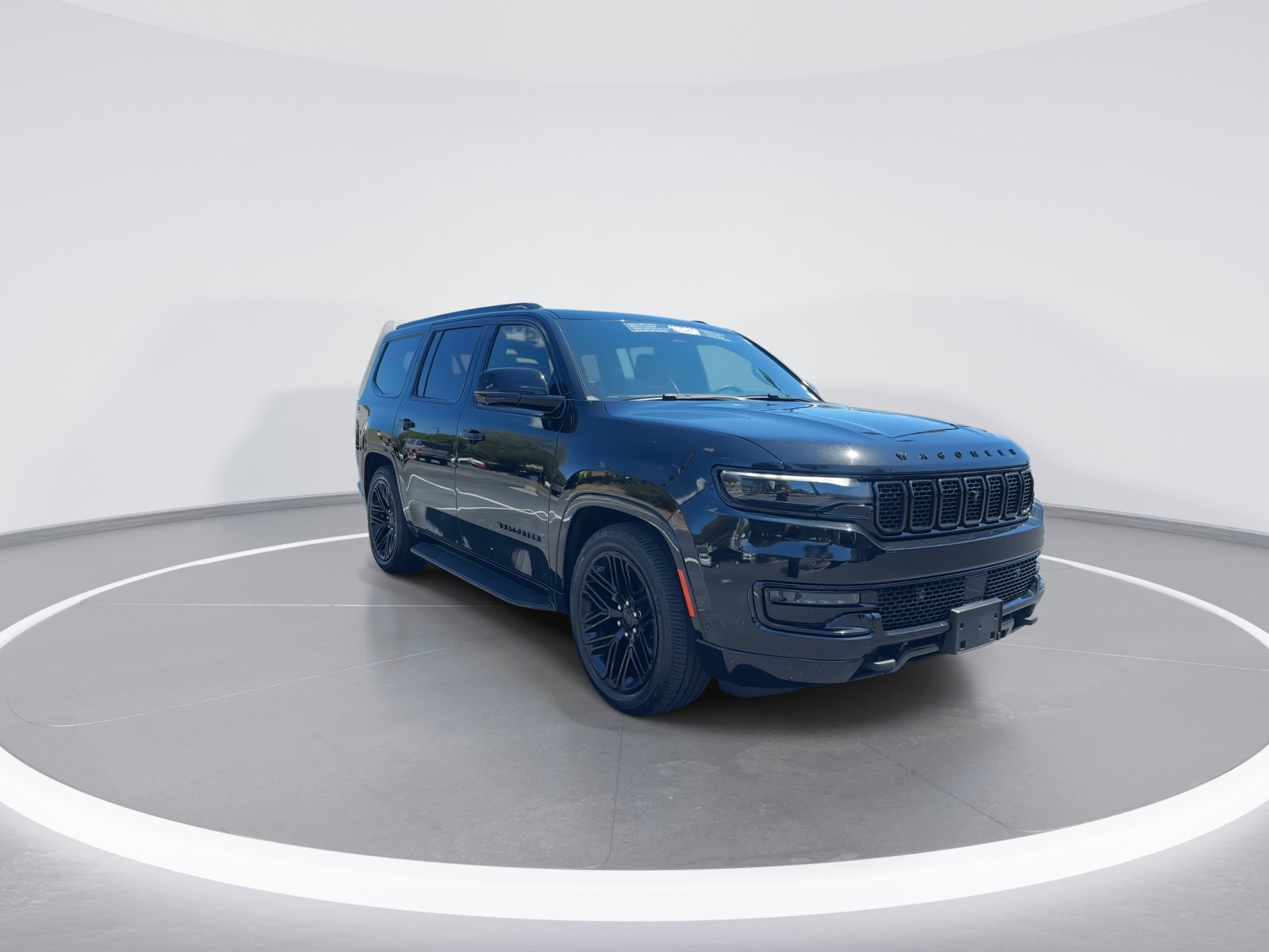 Used 2024 Jeep Wagoneer Series II w/ Convenience Group I image 2