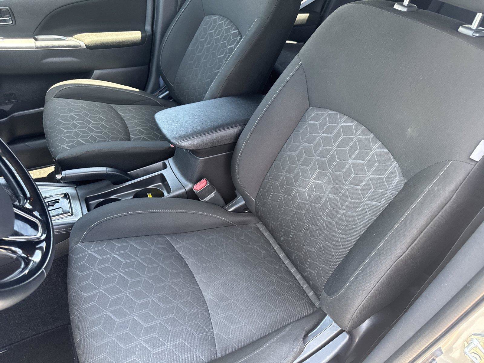 Used 2021 Mitsubishi Outlander Sport ES AWD/4WD image 11