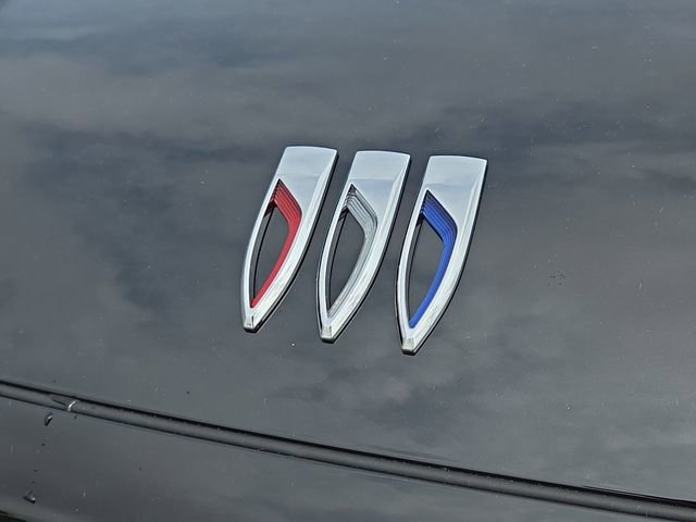 New 2026 Buick Enclave Sport Touring w/ LPO, Floor Liner Package image 31