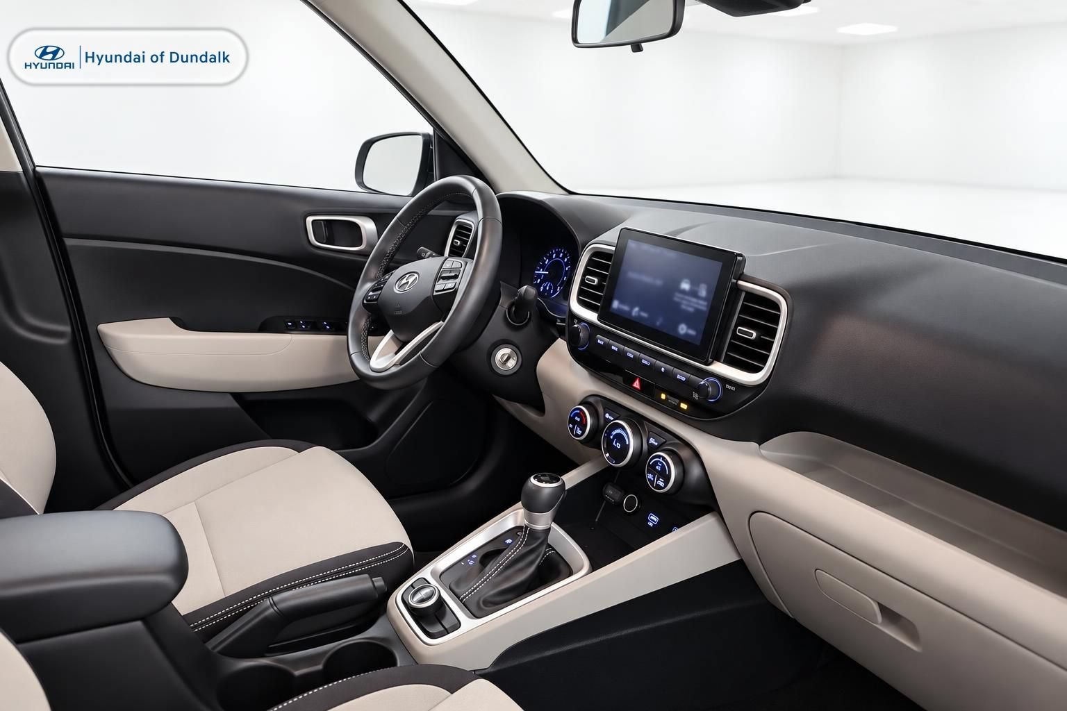 Used 2021 Hyundai Venue SEL w/ Cargo Package FWD image 8