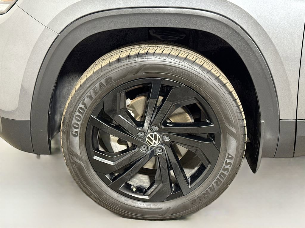 Used 2022 Volkswagen Atlas SE image 29